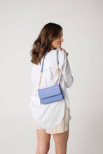 Load image into Gallery viewer, M2589 Lauryn Flapover Crossbody w/ Chain Strap