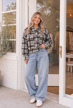 Load image into Gallery viewer, Plaid Collared Button Front Shacket