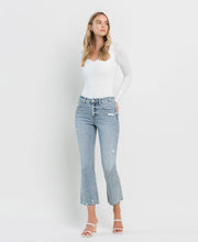 Load image into Gallery viewer, High rise kick flare jeans
