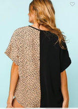 Load image into Gallery viewer, Black leopard print color block top