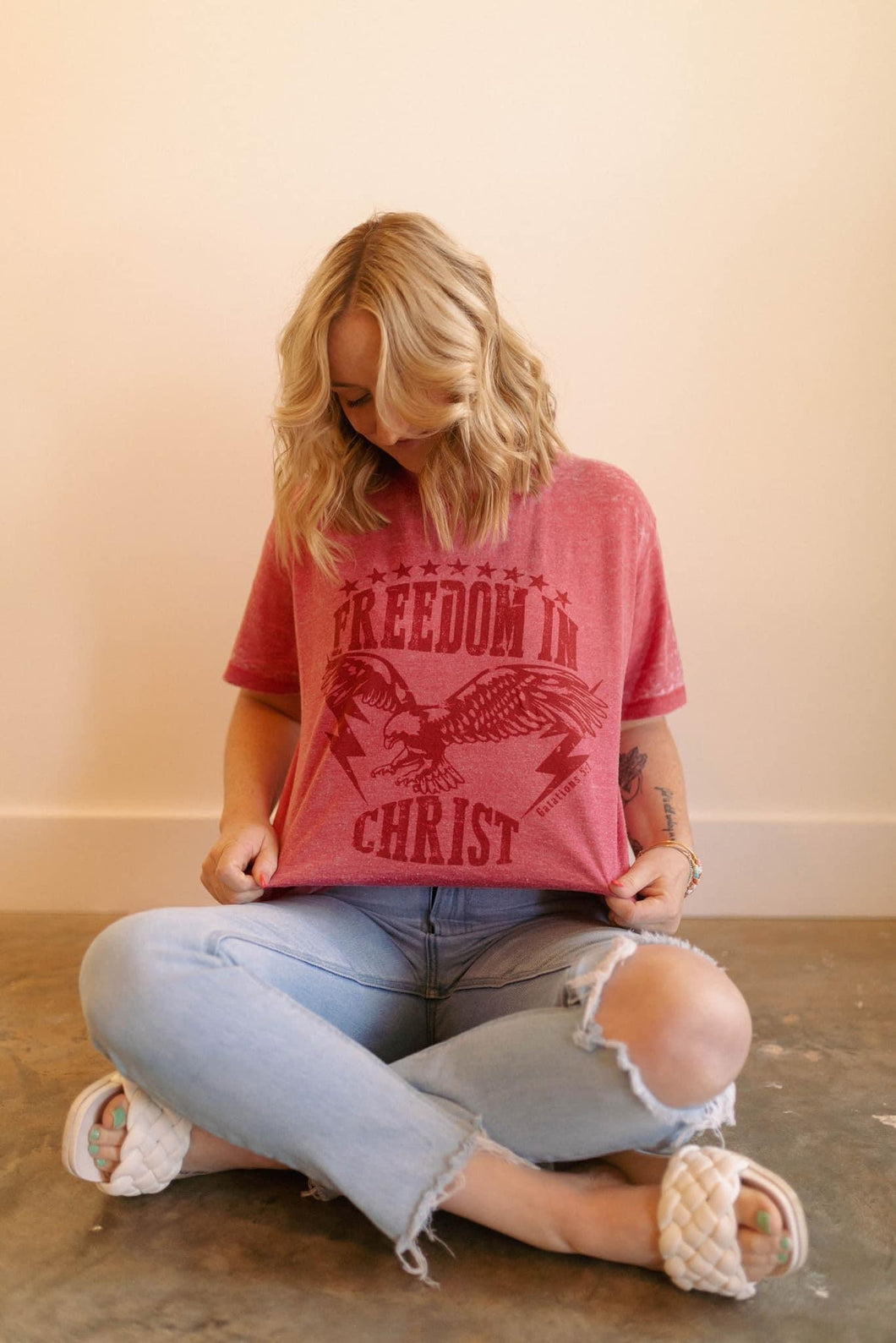 Freedom in Christ tee