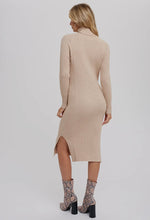 Load image into Gallery viewer, Turtleneck dress