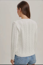 Load image into Gallery viewer, Ivory scallop sweater