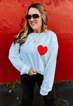 Load image into Gallery viewer, Queen of hearts sweatshirt