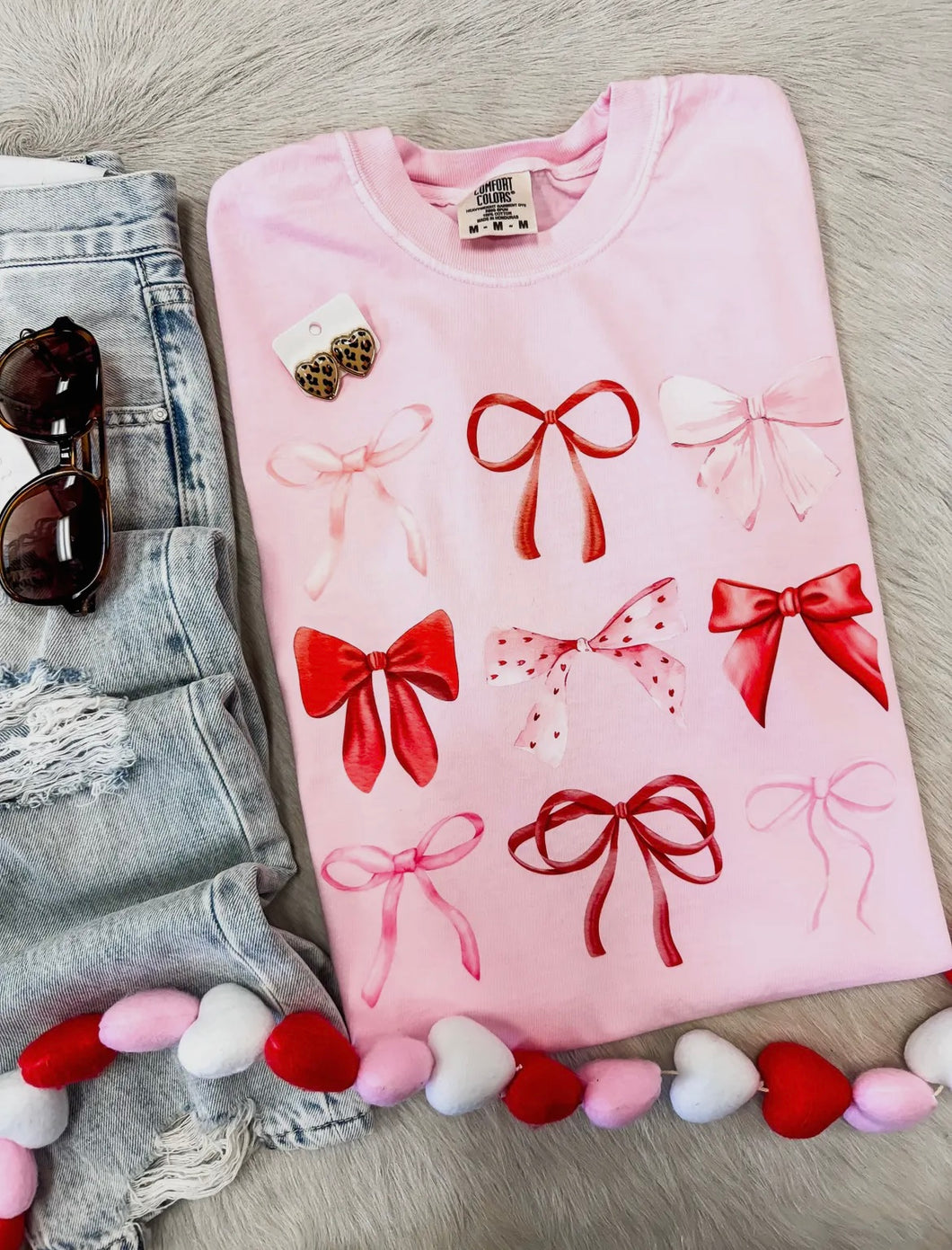 Pink bow tee