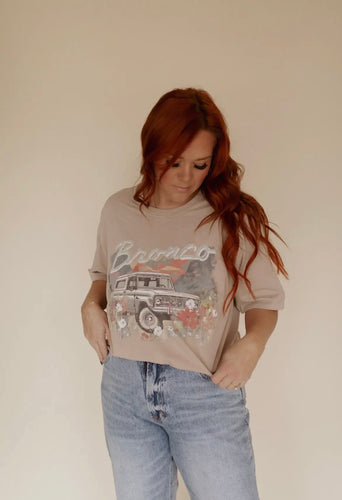 Floral bronco tee