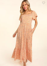 Load image into Gallery viewer, Peach floral maxi