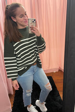 Load image into Gallery viewer, Oversized striped sweater