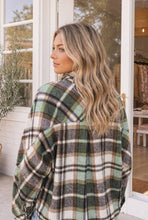 Load image into Gallery viewer, Plaid Collared Button Front Shacket