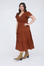 Load image into Gallery viewer, PLUS FLUTTER SLEEVE MIDI DRESS