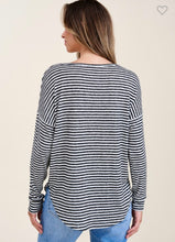 Load image into Gallery viewer, Striped long sleeve top