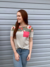 Load image into Gallery viewer, Floral Short Sleeve with Pocket