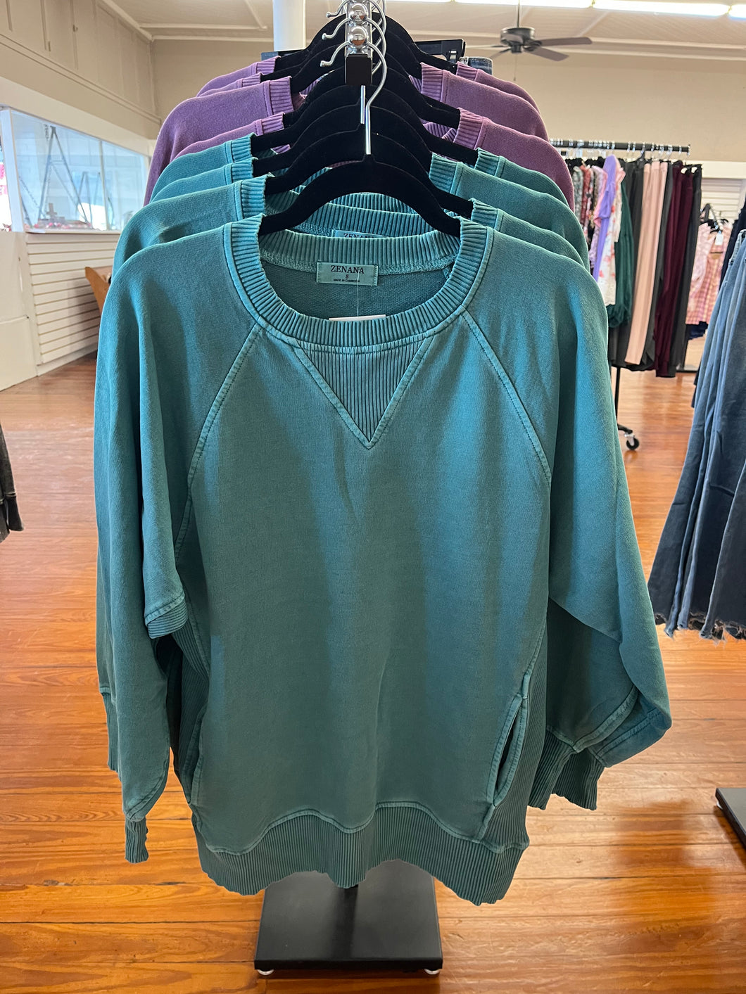 French terry pullover with pockets