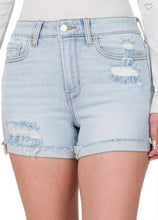 Load image into Gallery viewer, Distressed cuff shorts- Light wash