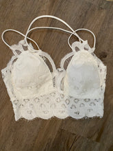 Load image into Gallery viewer, Lace Bralette